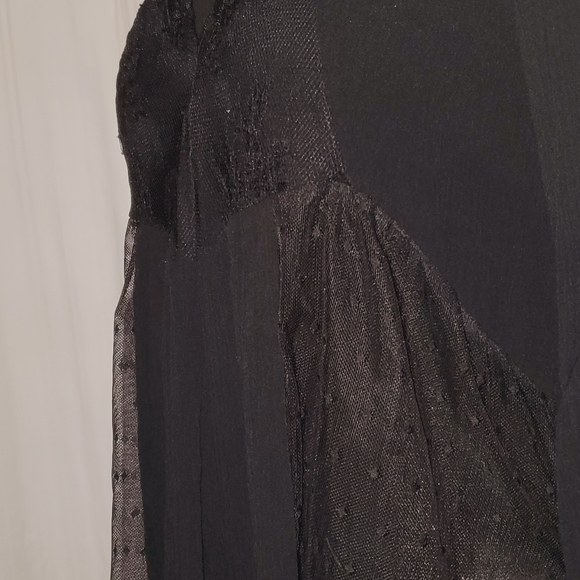 NWT SEXY BLOUSE, BELL SLEEVES, LACE DETAIL, SMALL SOCIETY GIRL - Picture 8 of 11